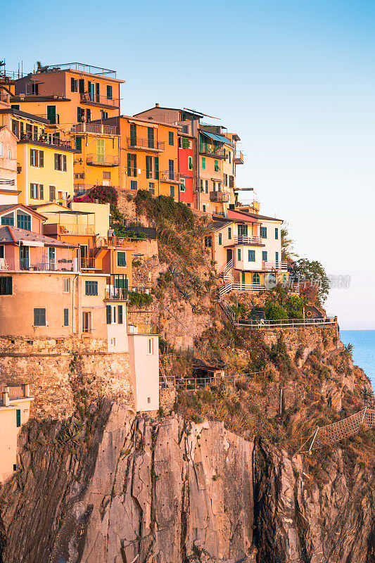 Famaus 旅行 Manarola 在暮光之城意大利拉斯佩齐亚五渔村（五渔村-联合国教科文组织世界遗产）